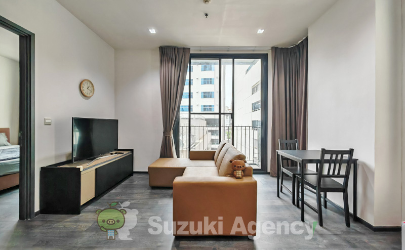 Edge Sukhumvit 23