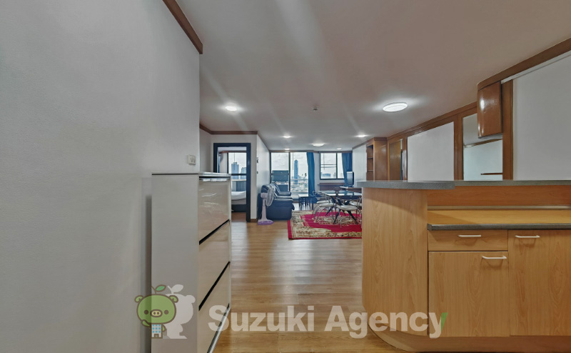 Supalai Place