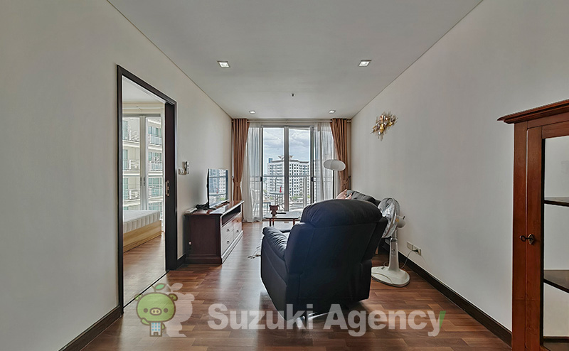 Le Luk Condominium