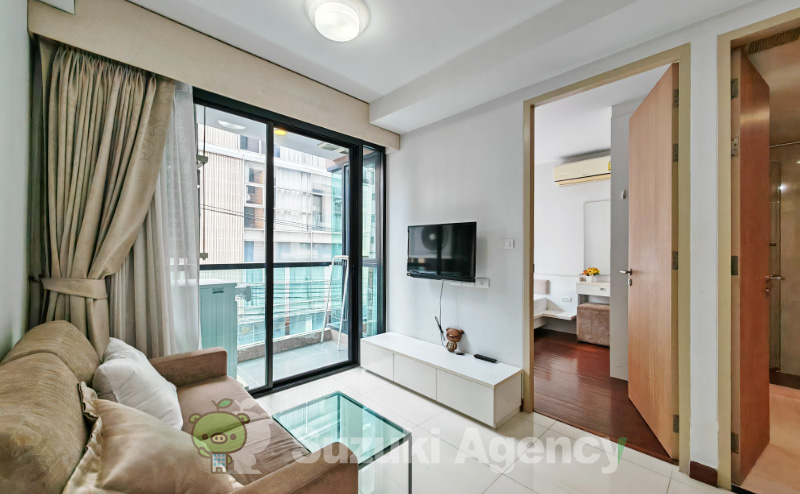 Le Cote Thonglor 8