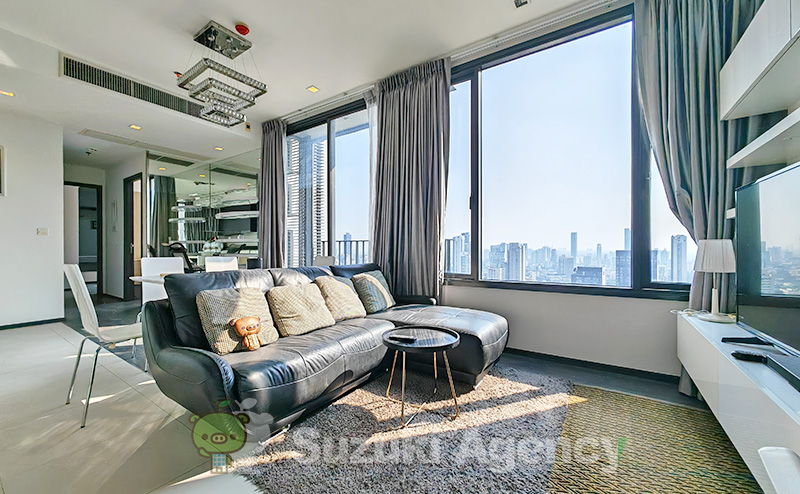 Edge Sukhumvit 23
